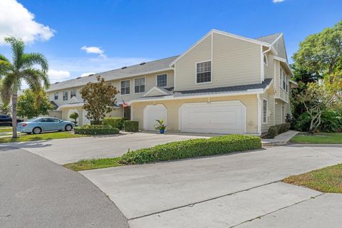 5302 Sapphire Valley Boca Raton FL 33486