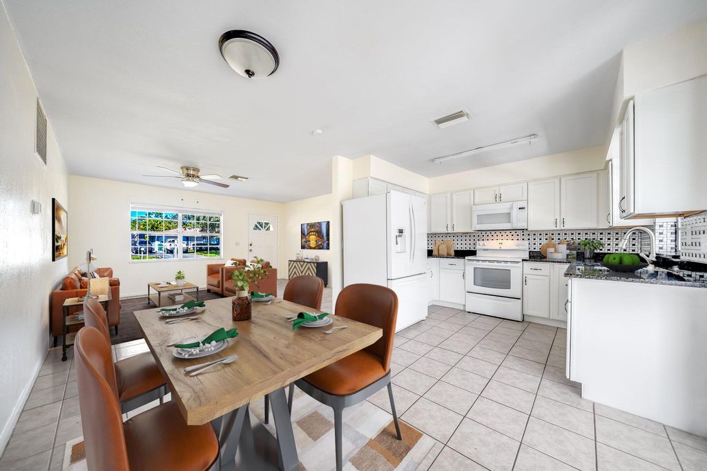 Photo of 6701 Fort Walton Avenue, Fort Pierce, FL 34951 (MLS # R10942476)