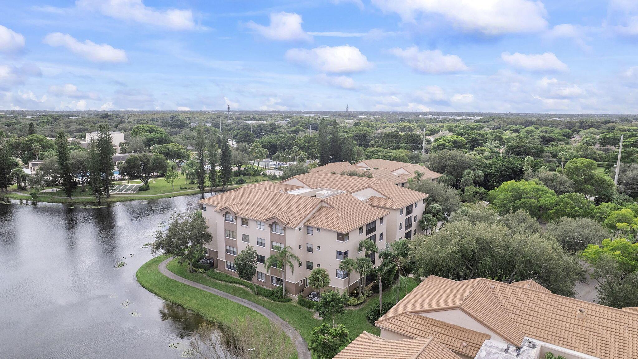 BAYPORT VILLAGE B CONDO - Residential