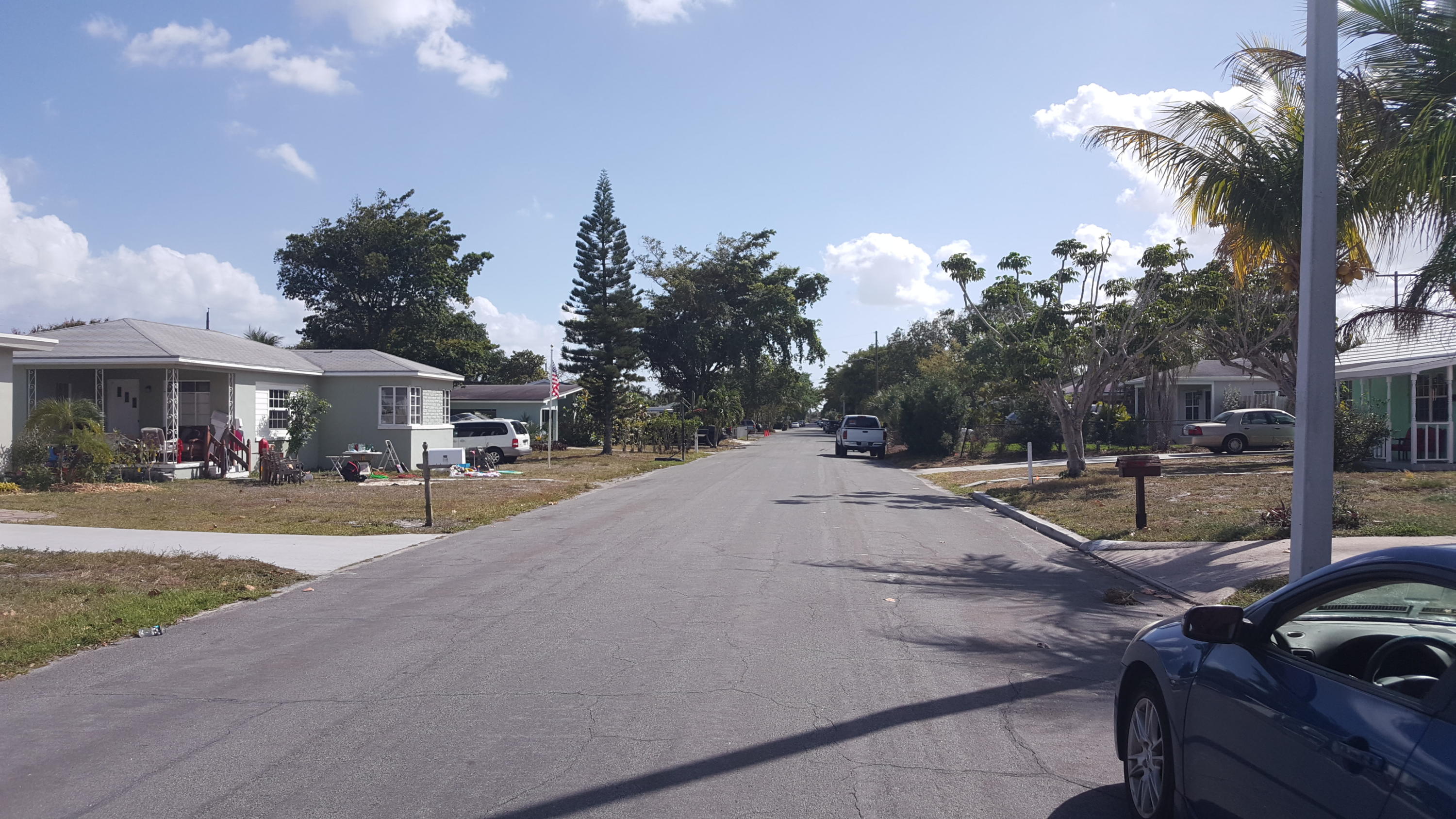 NORTH LAKE WORTH - Residential