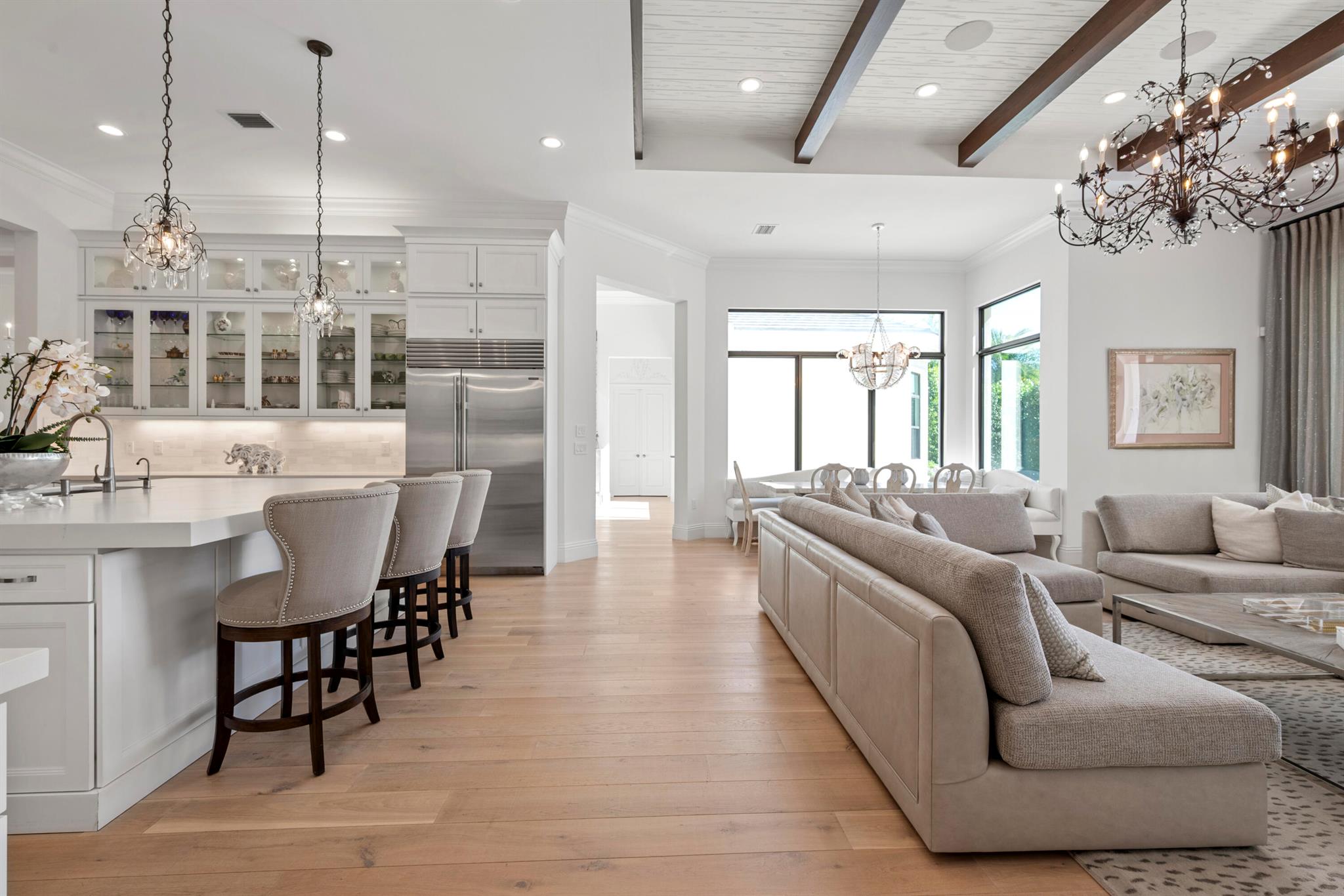 SEVEN BRIDGES - Residential