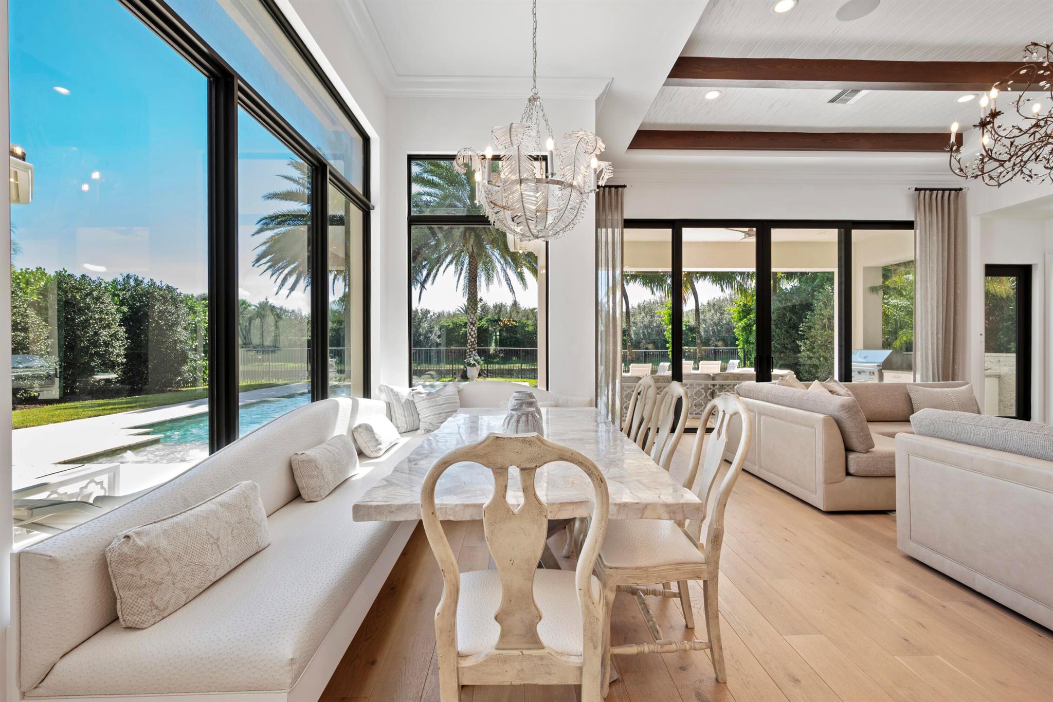 SEVEN BRIDGES - Residential