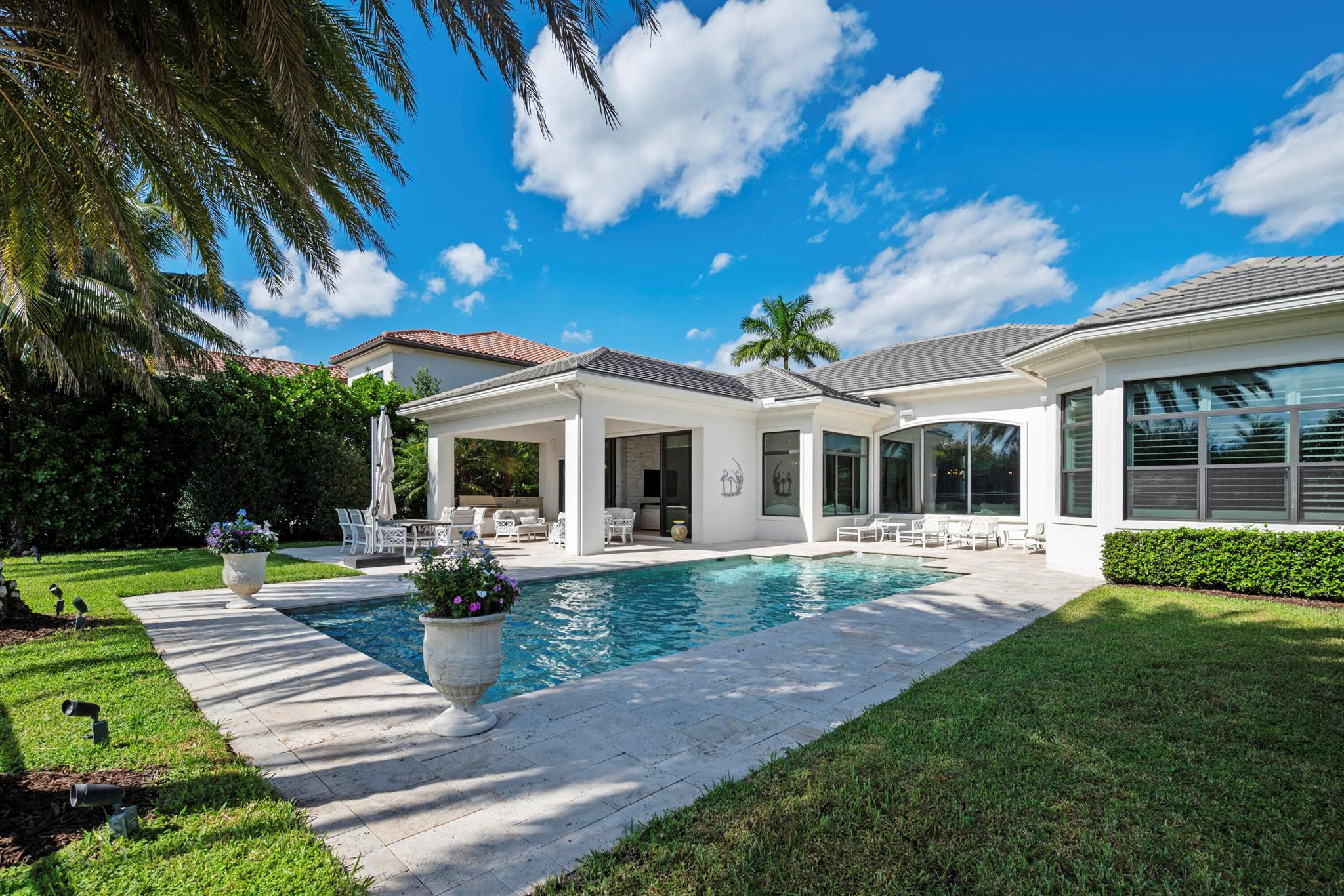 SEVEN BRIDGES - Residential