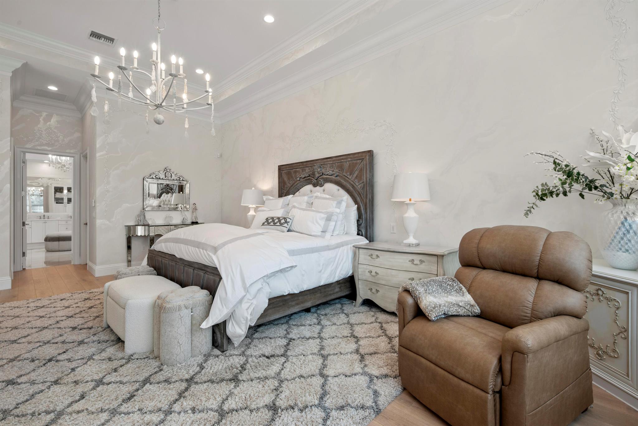 SEVEN BRIDGES - Residential