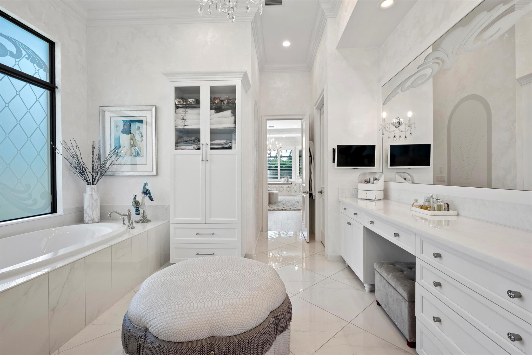 SEVEN BRIDGES - Residential