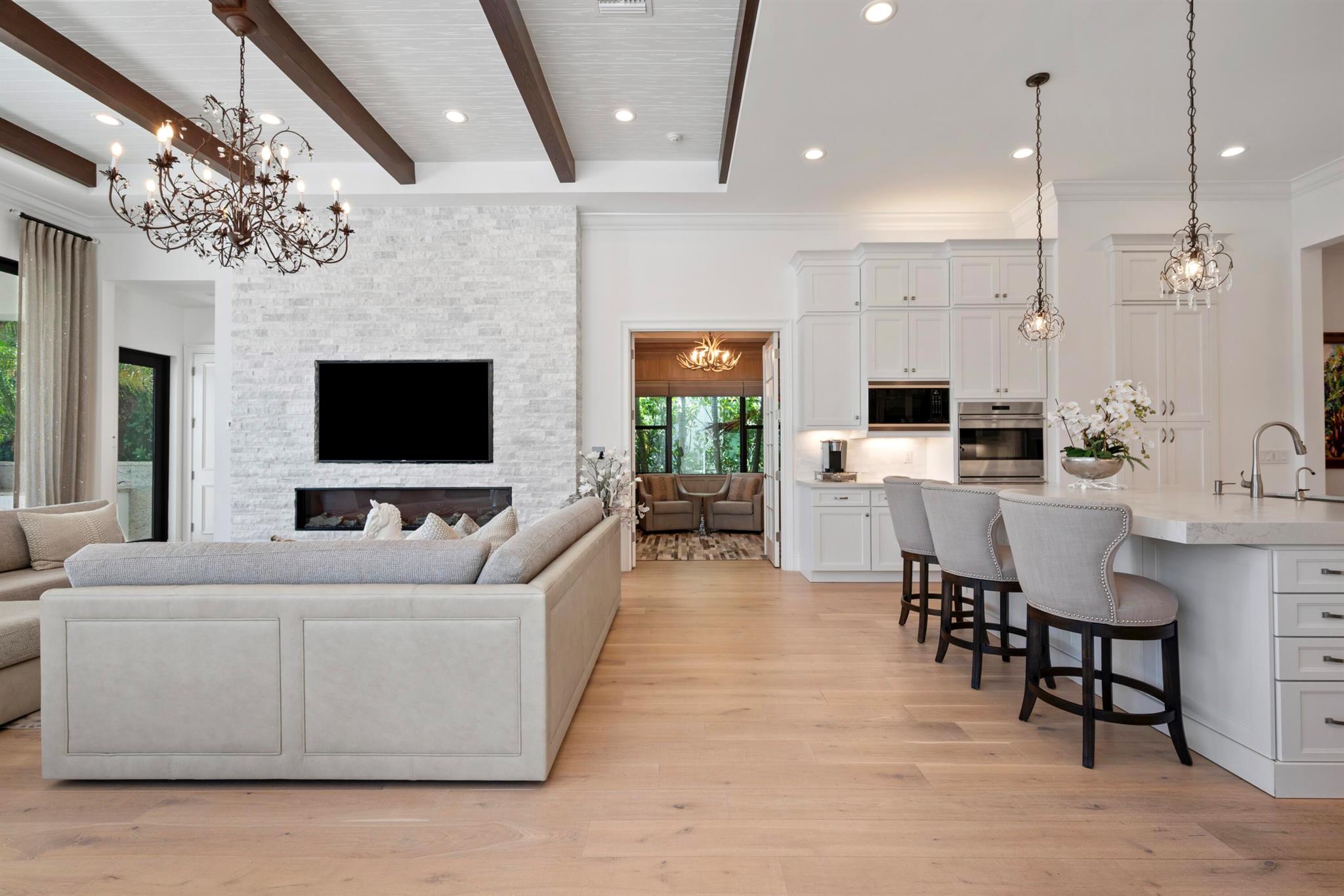 SEVEN BRIDGES - Residential