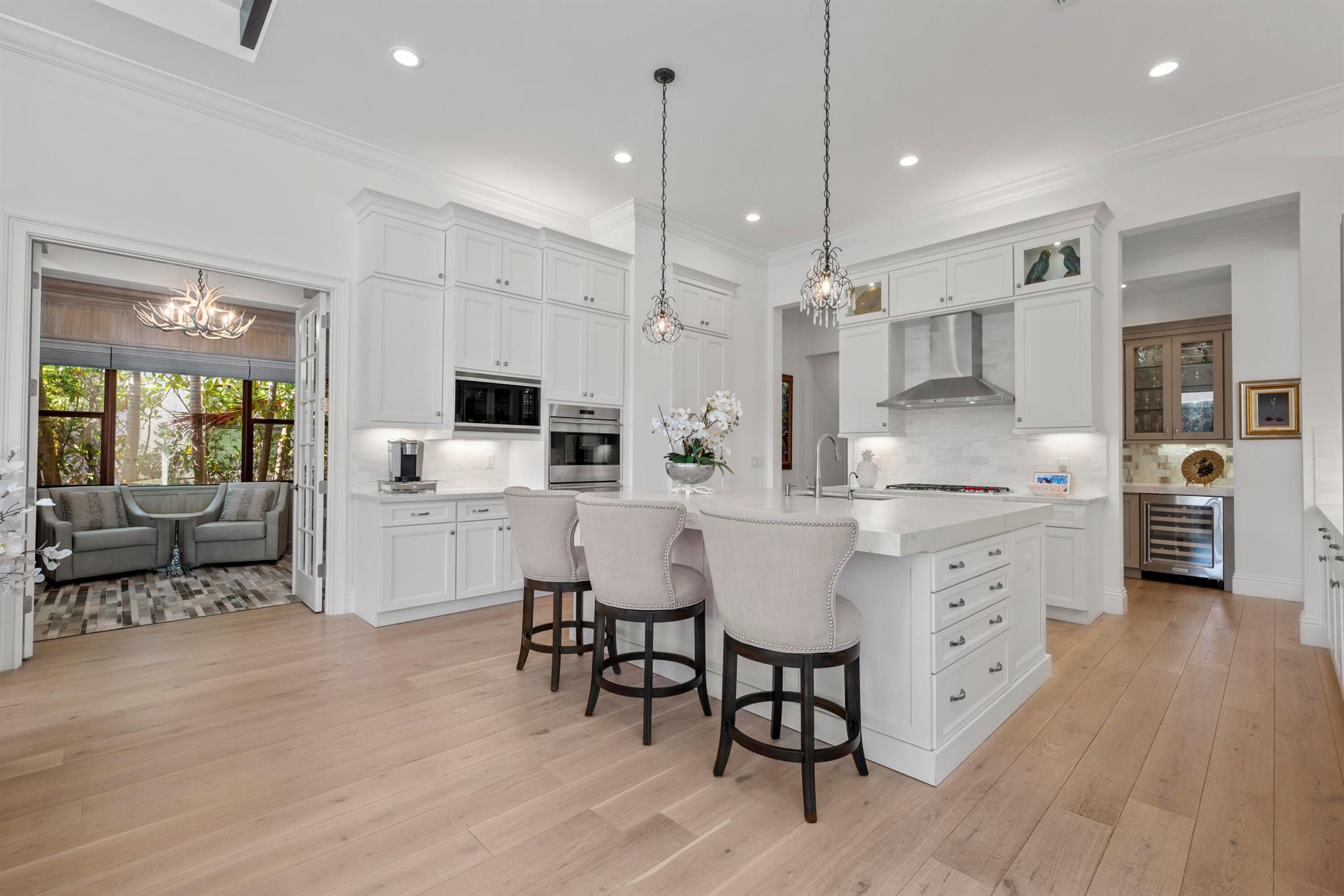 SEVEN BRIDGES - Residential