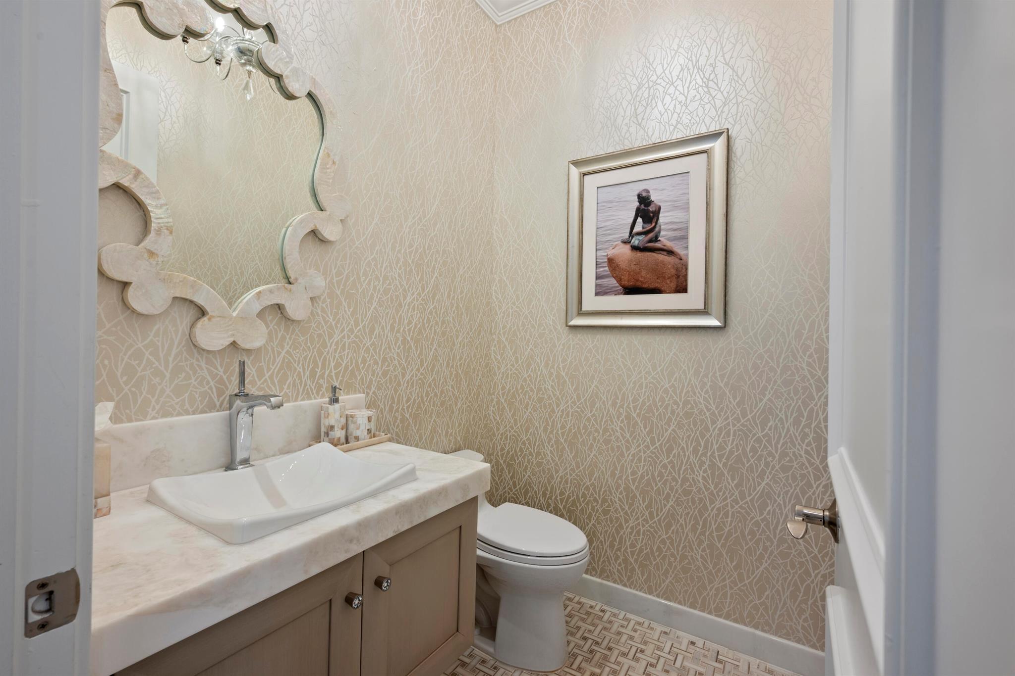 SEVEN BRIDGES - Residential