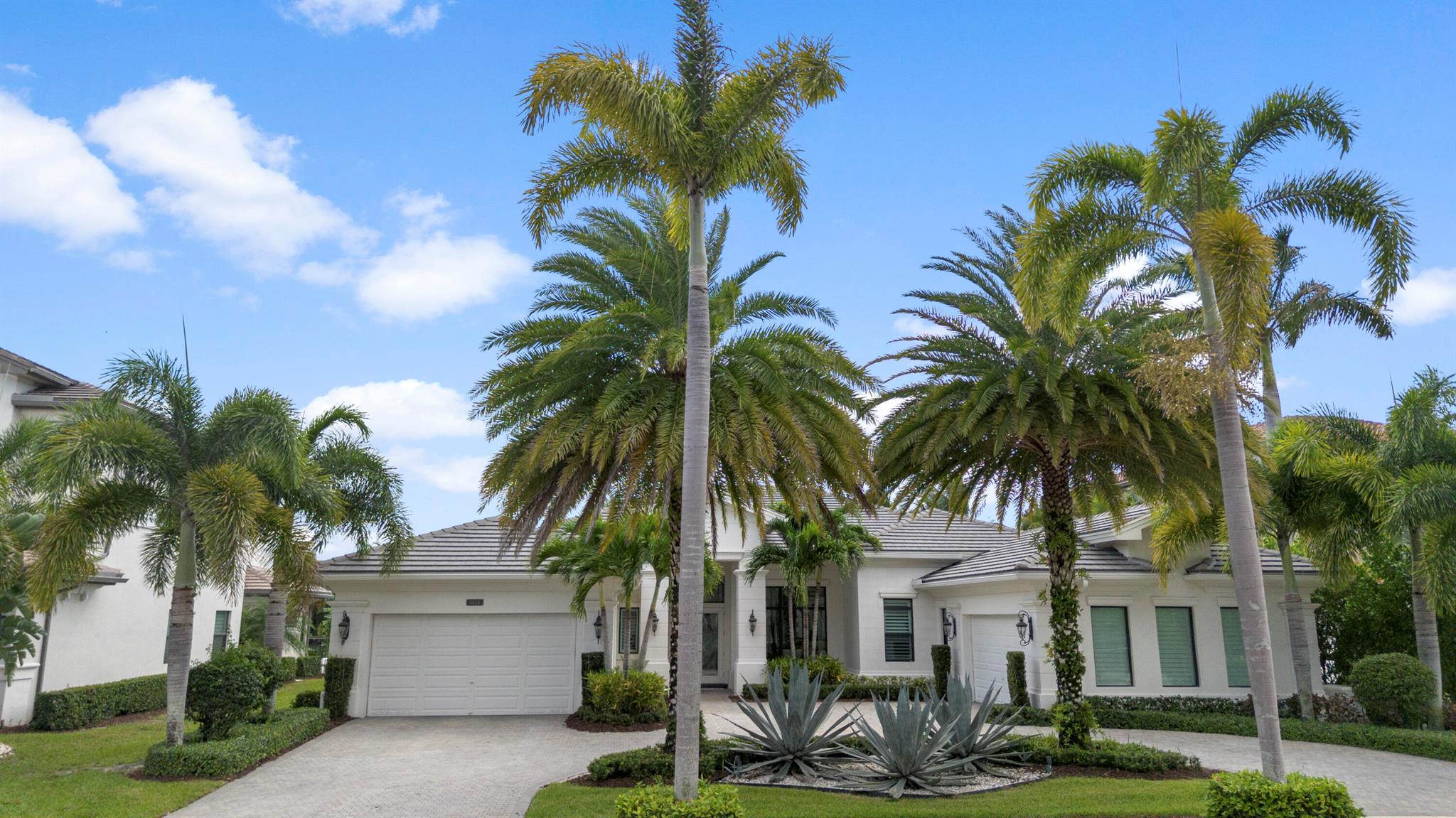 SEVEN BRIDGES - Residential