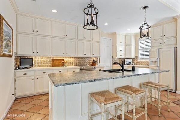 OLD PORT VILLAGE 1 - Residential