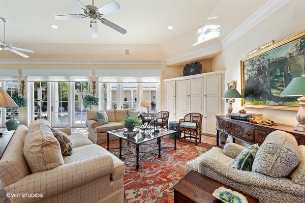 OLD PORT VILLAGE 1 - Residential