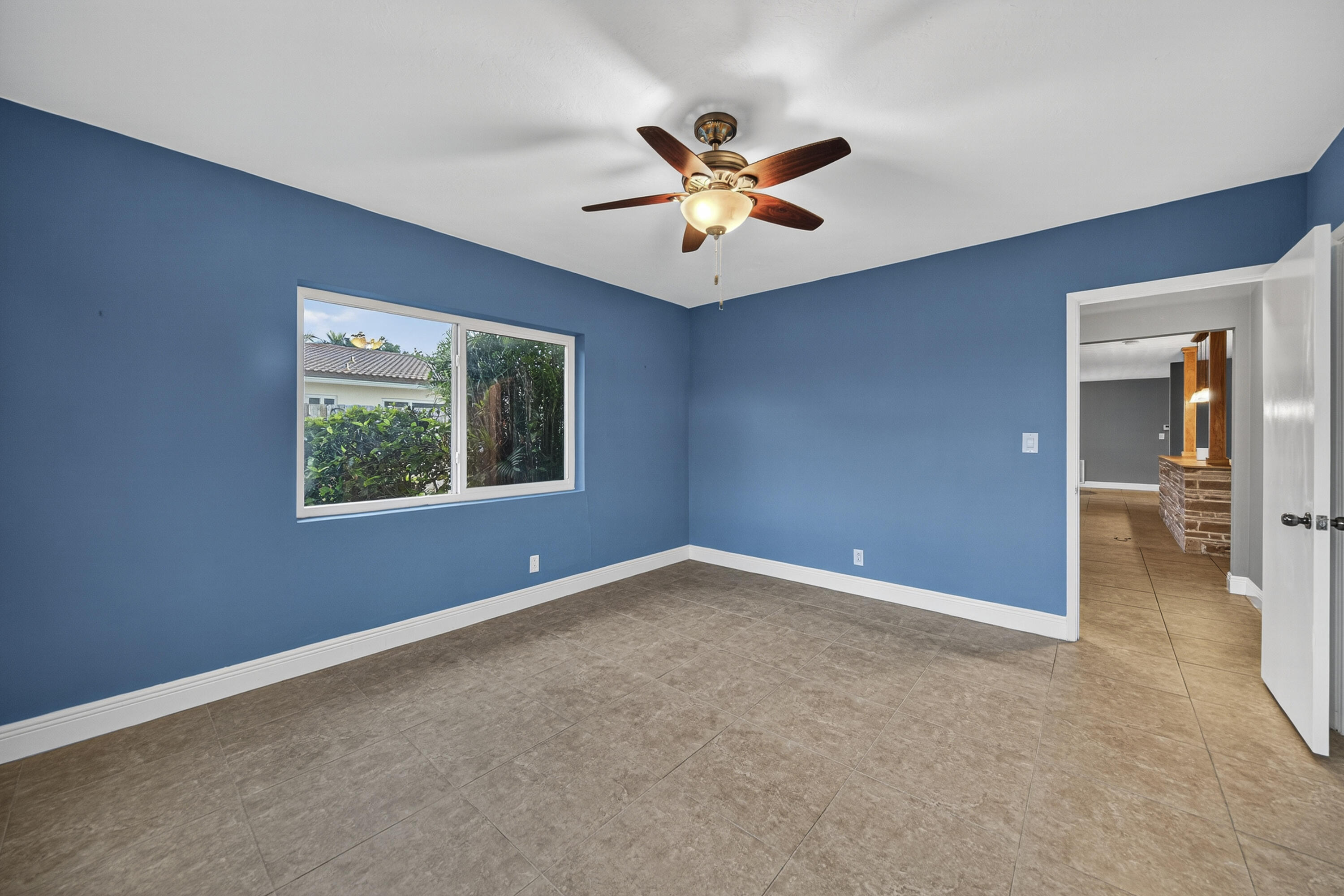 PALM RIDGE - Residential Lease