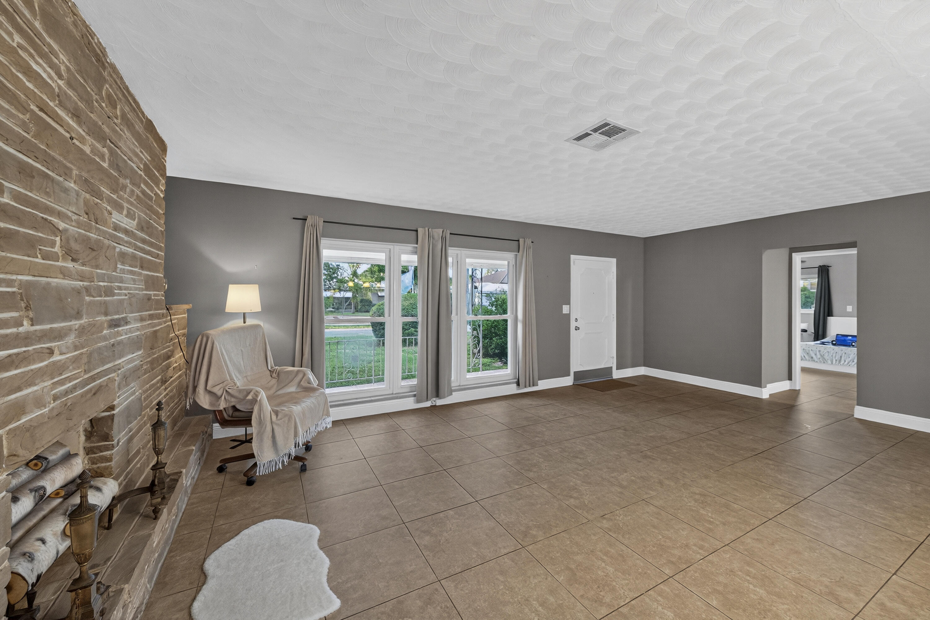 PALM RIDGE - Residential Lease