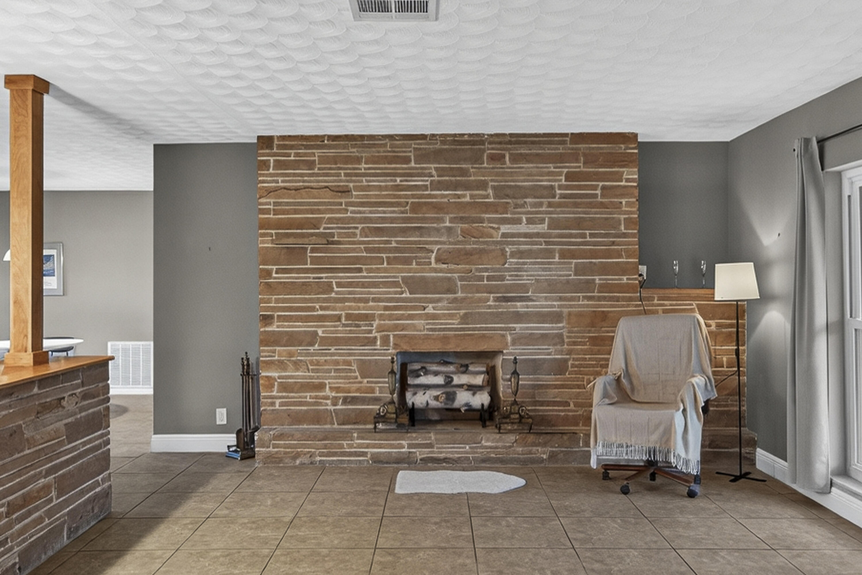 PALM RIDGE - Residential Lease