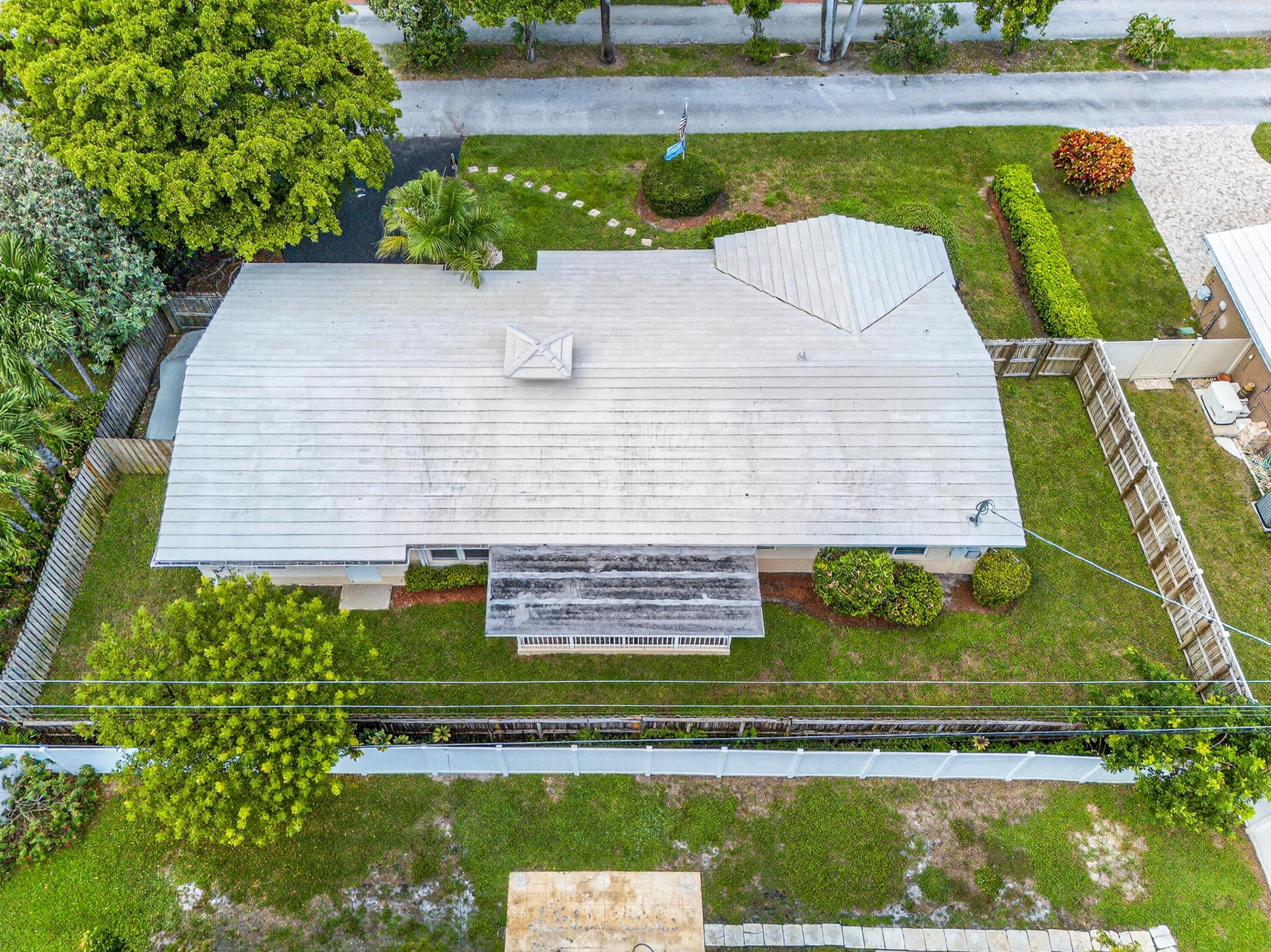 PALM RIDGE - Residential Lease