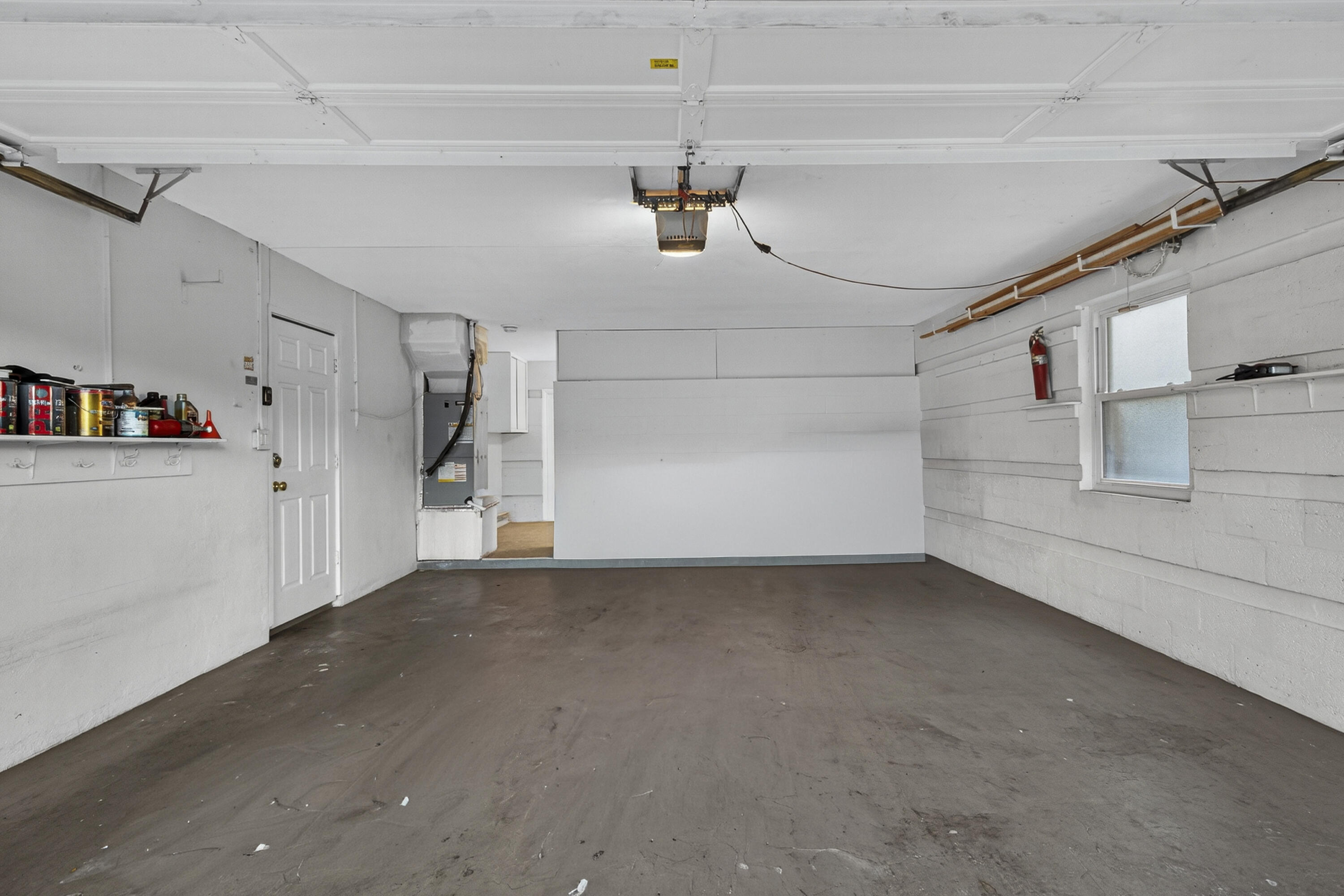 PALM RIDGE - Residential Lease