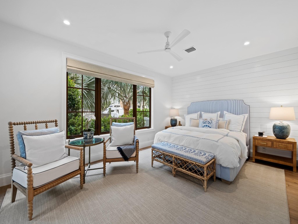 Lauderdale Harbors - Residential