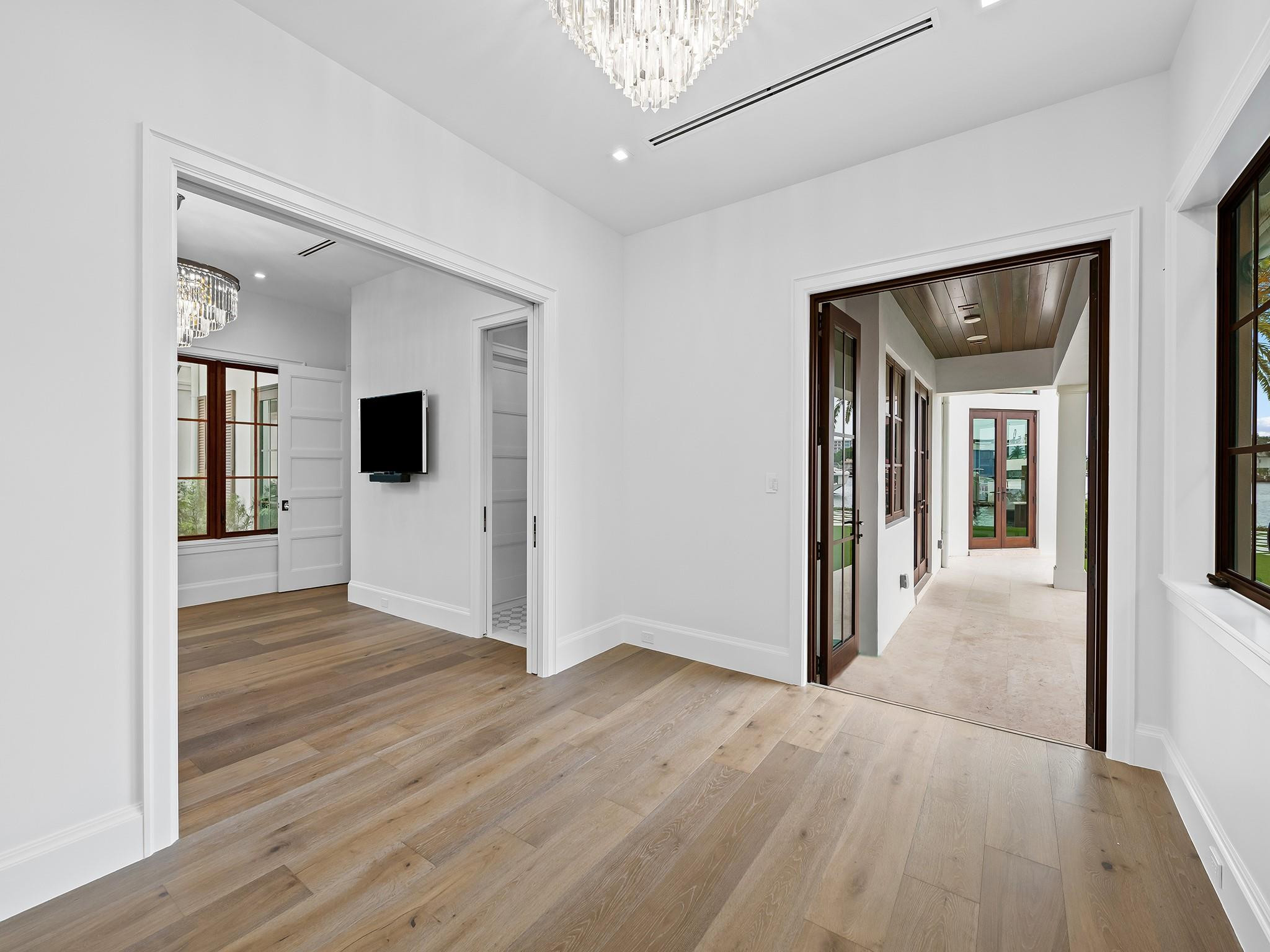 Lauderdale Harbors - Residential