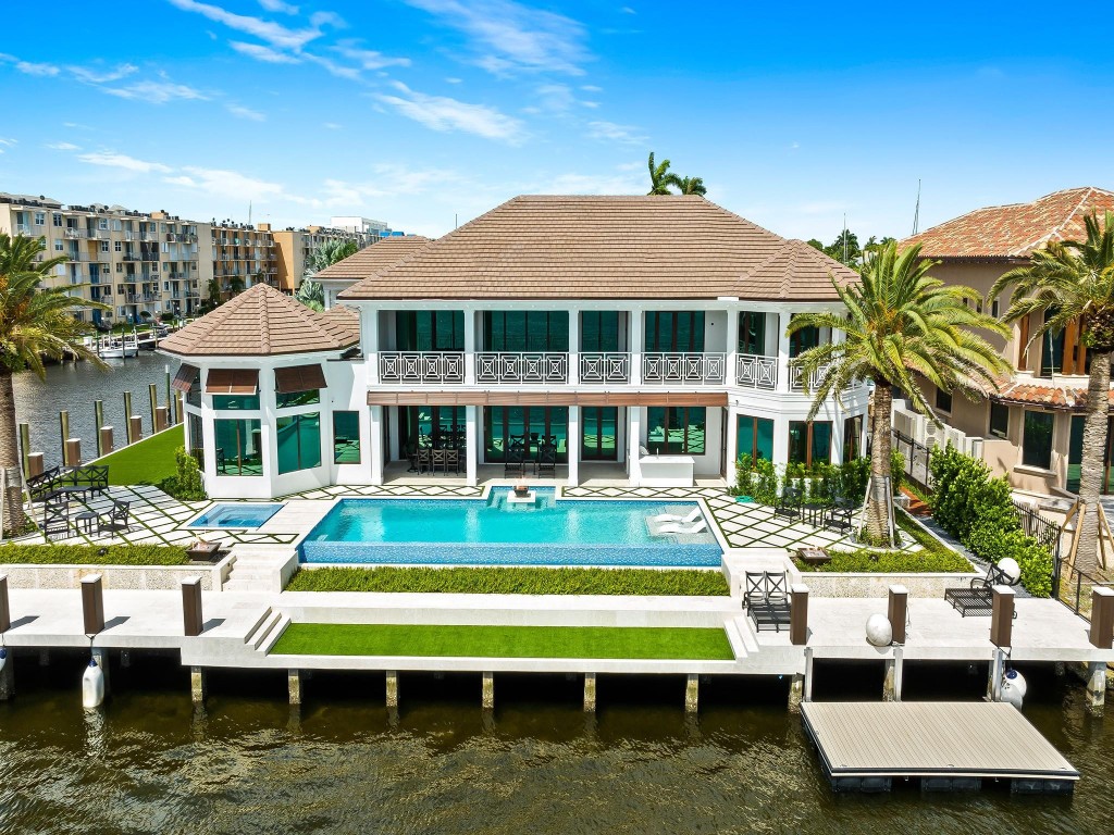 Lauderdale Harbors - Residential