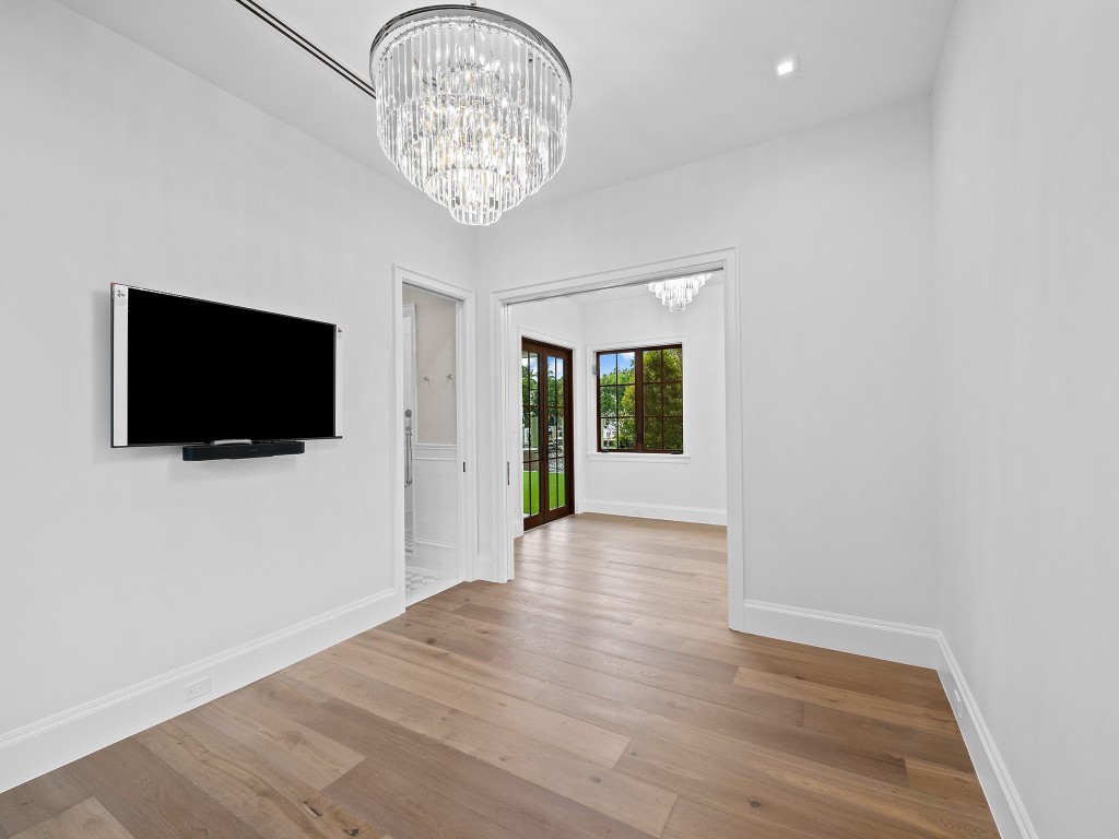 Lauderdale Harbors - Residential