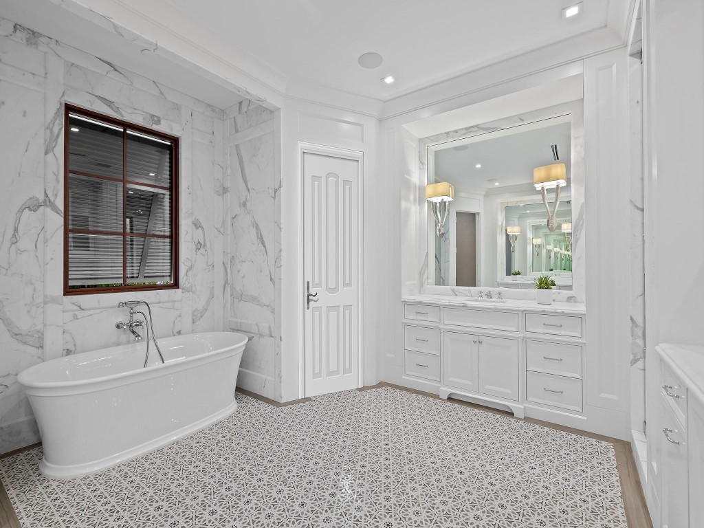 Lauderdale Harbors - Residential