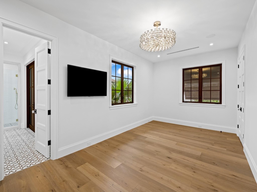 Lauderdale Harbors - Residential