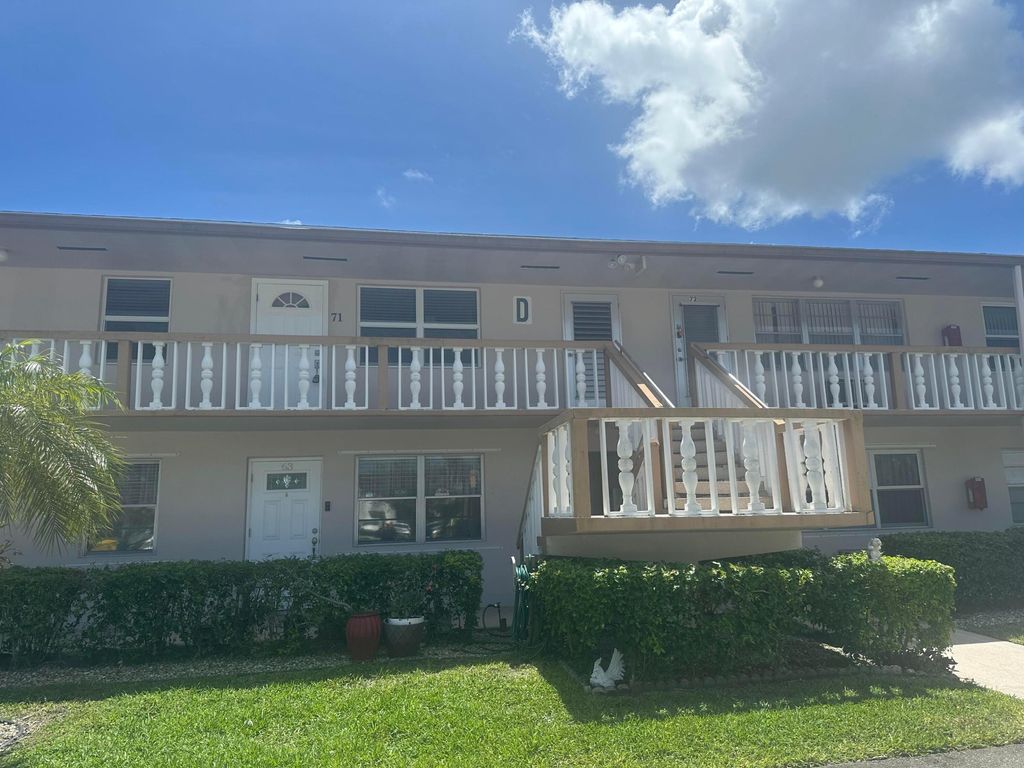 Photo of 72 Northampton D, West Palm Beach, FL 33417 (MLS # B26017513)