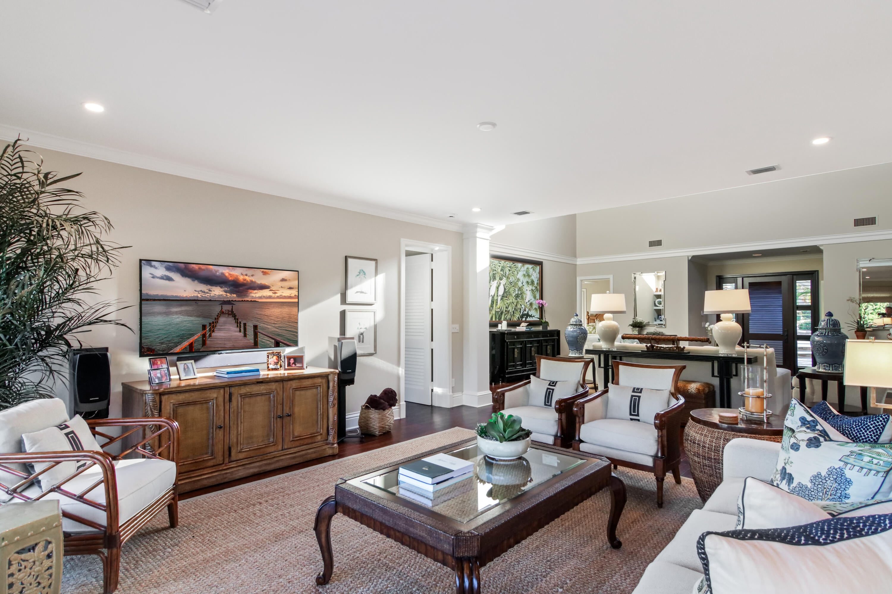 Jupiter Hills - Residential