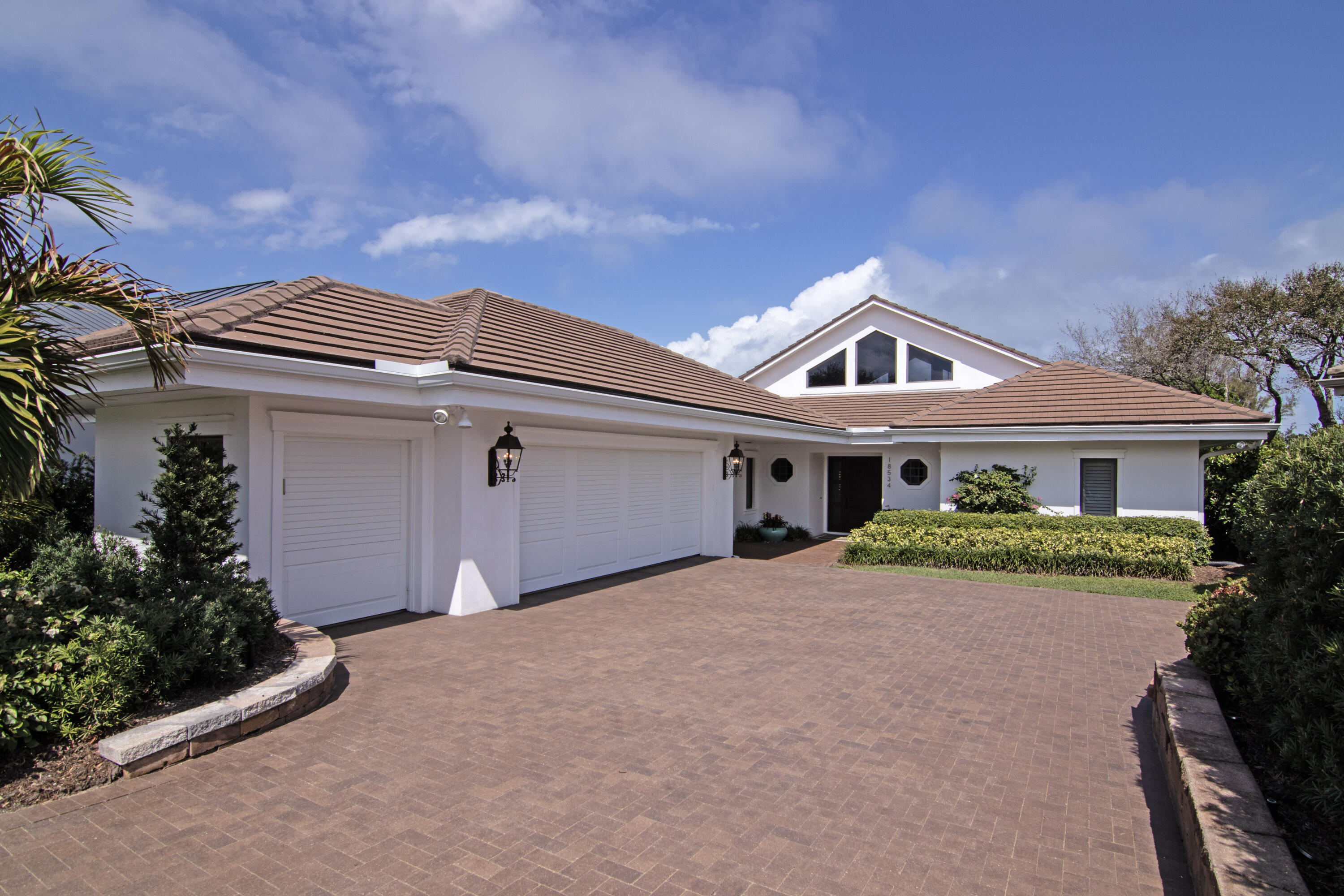 Jupiter Hills - Residential