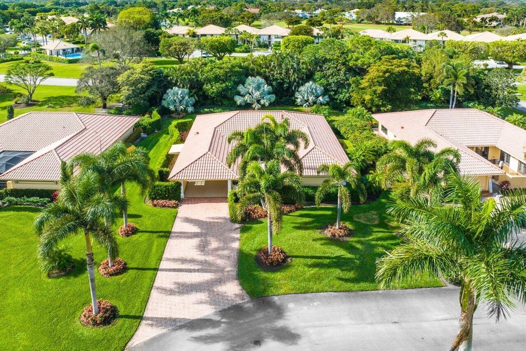 Photo of 10670 Limeberry Drive, Boynton Beach, FL 33436 (MLS # R10956760)