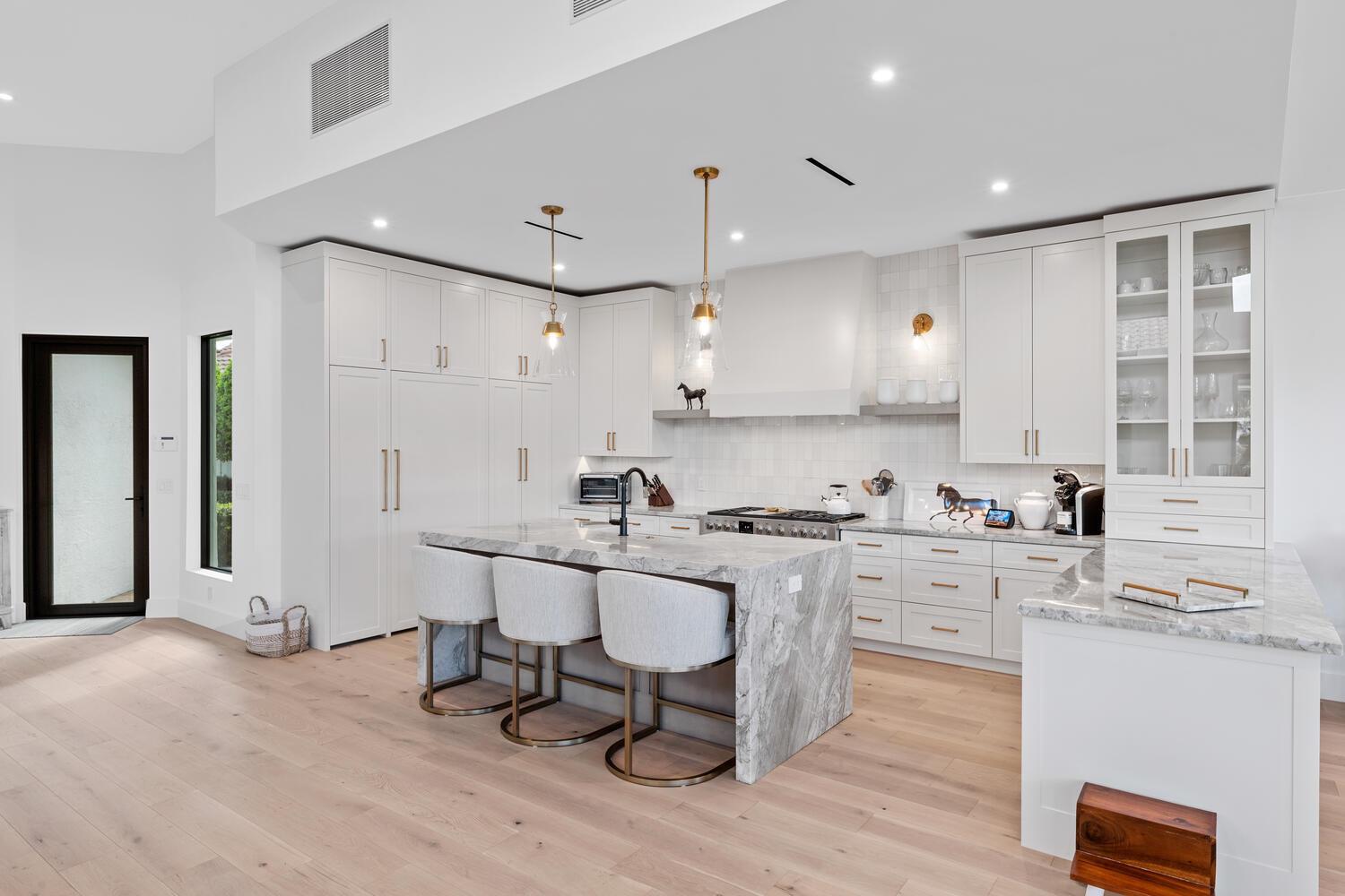 CHUKKER COVE P B POLO & C - Residential Lease