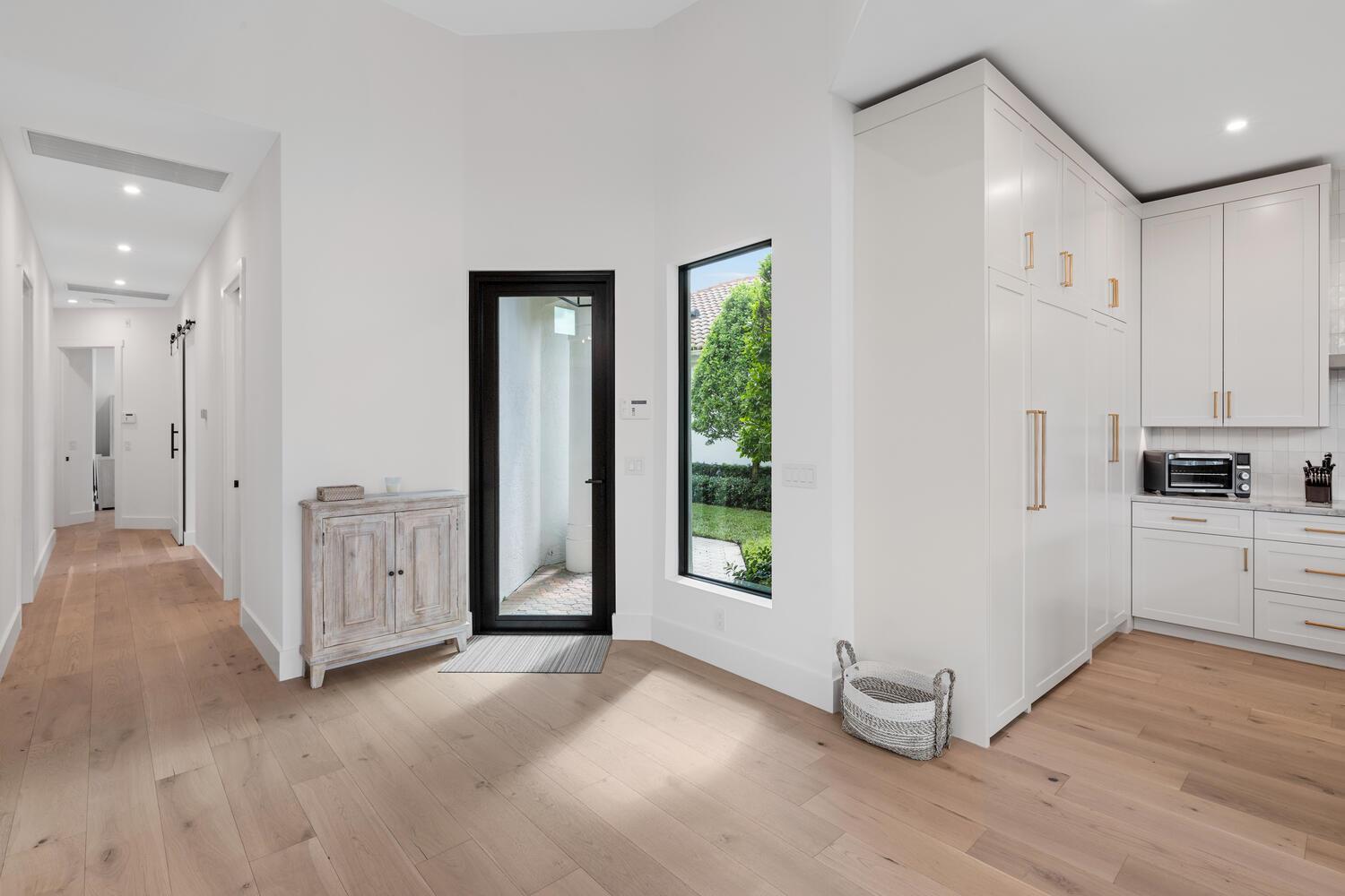 CHUKKER COVE P B POLO & C - Residential Lease