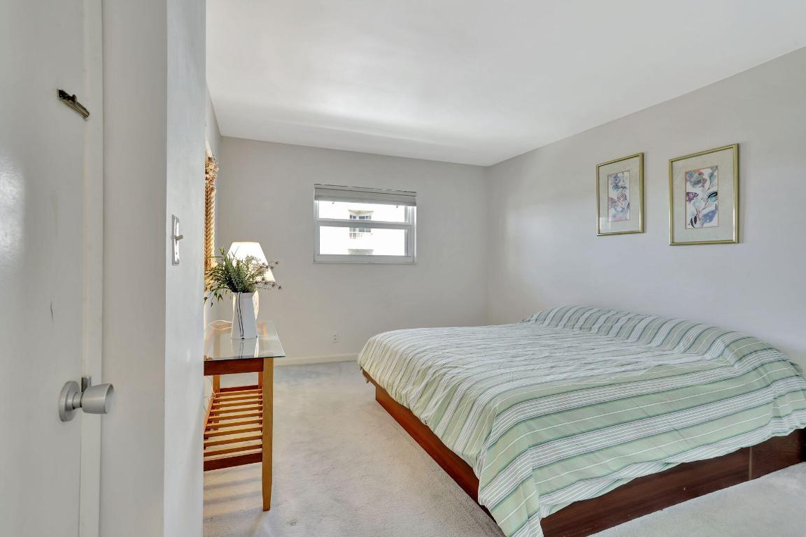 OCEAN HILLSBORO CONDO - Residential