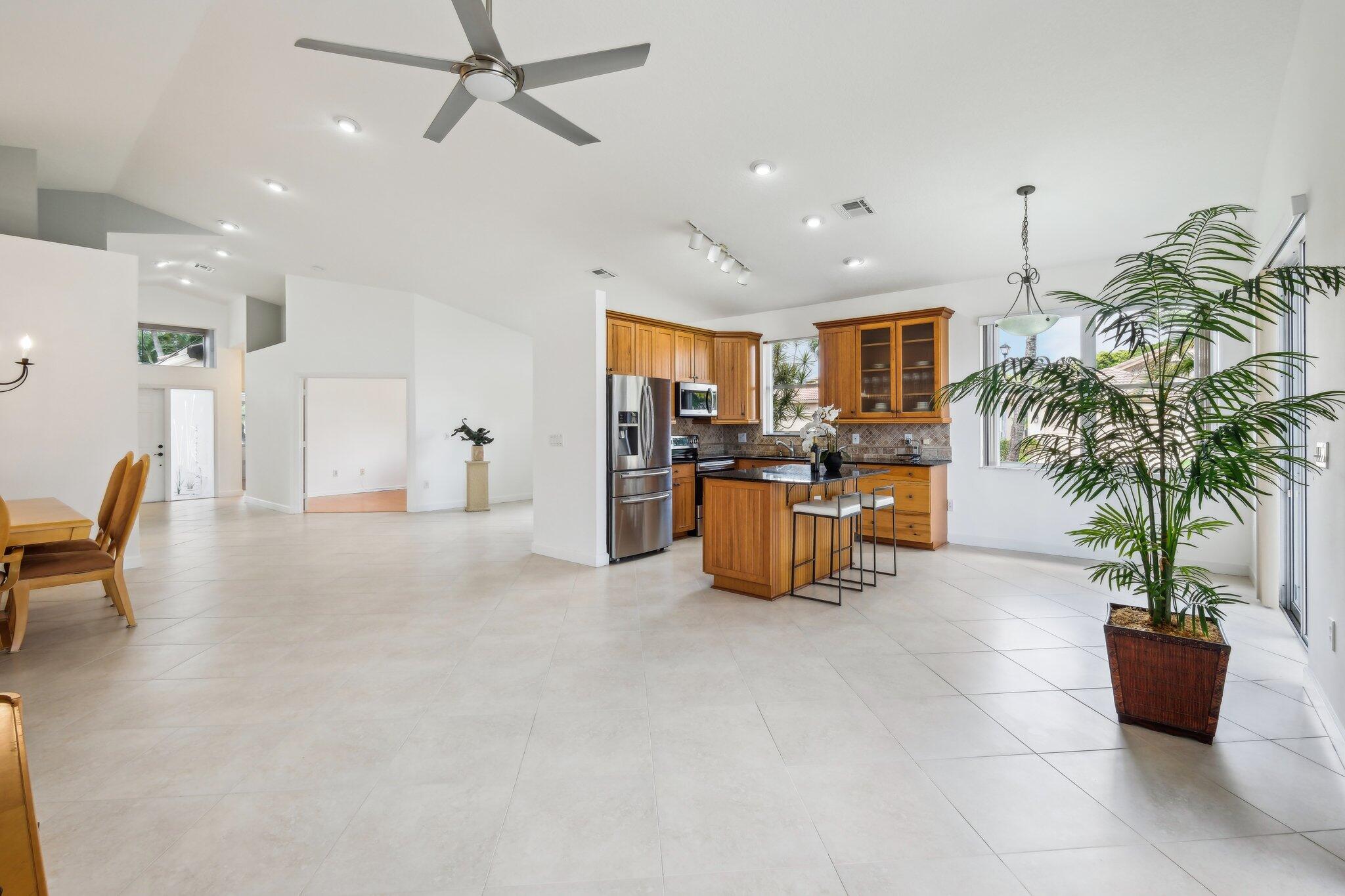 ENCLAVE AT WESTCHESTER - Residential