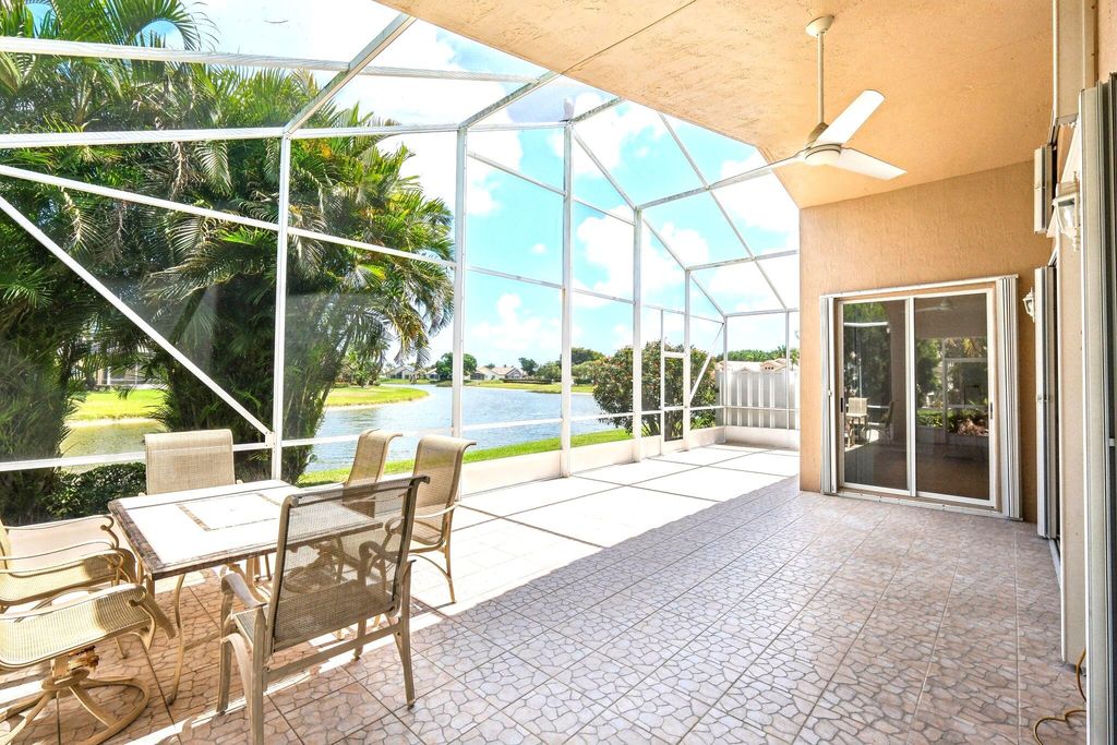 Photo of 6377 N Westchester Club Drive N, Boynton Beach, FL 33437 (MLS # R11078559)