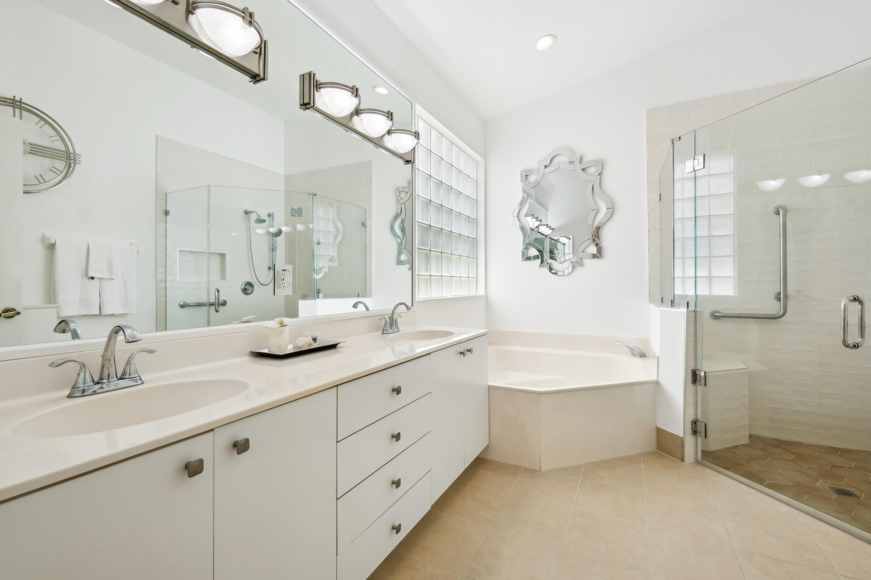 ENCLAVE AT WESTCHESTER - Residential