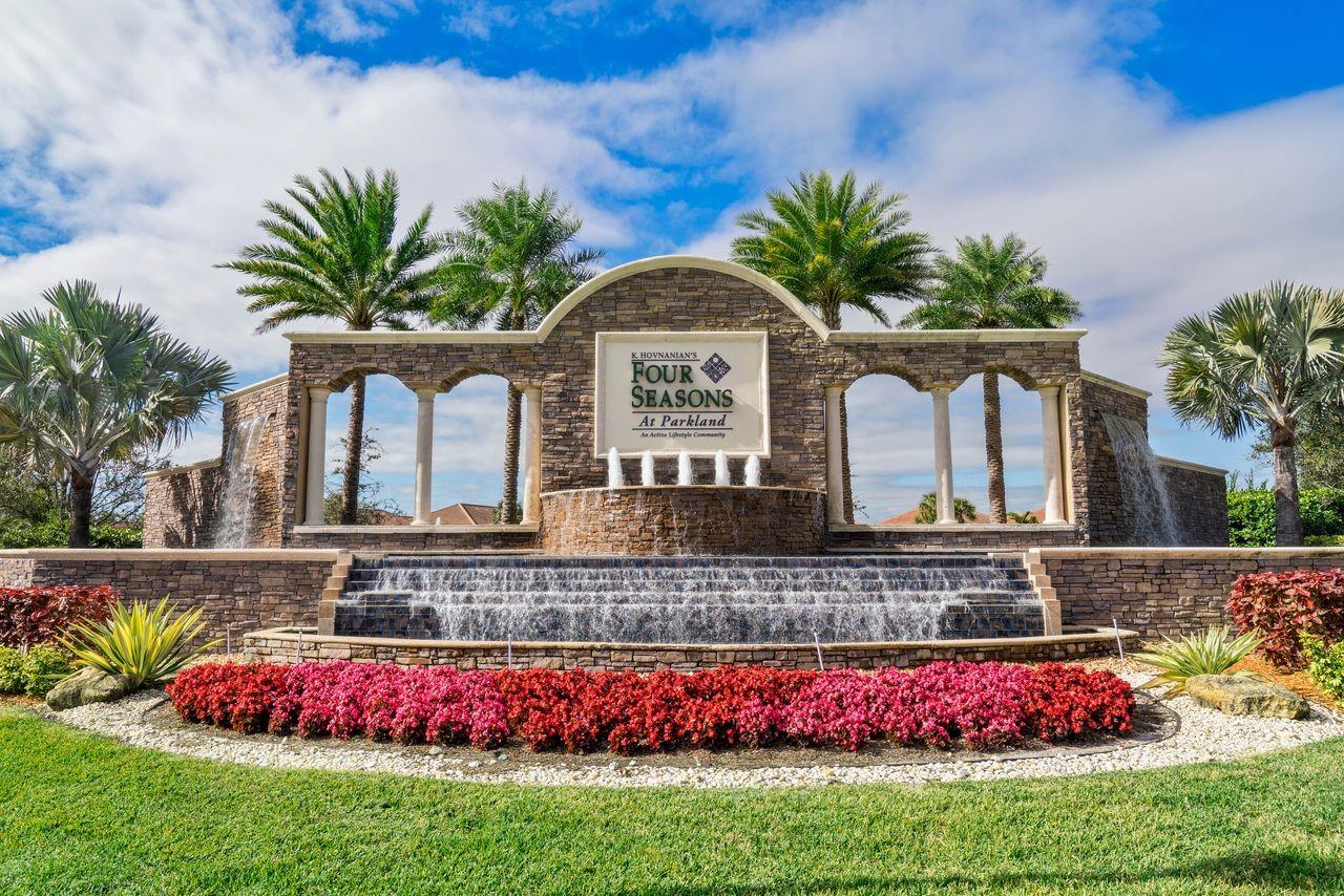 FOUR SEASONS - Residential