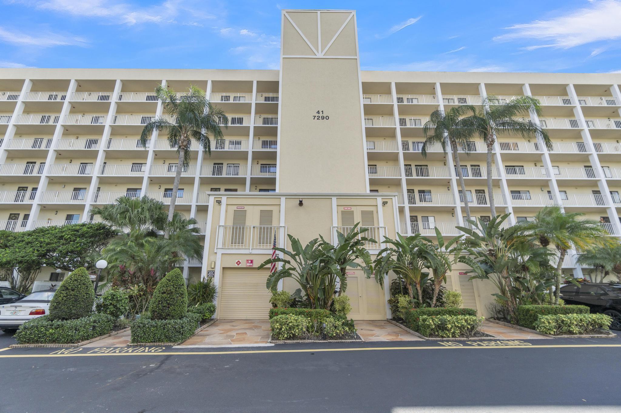 HUNTINGTON LAKES SEC FIVE - Residential