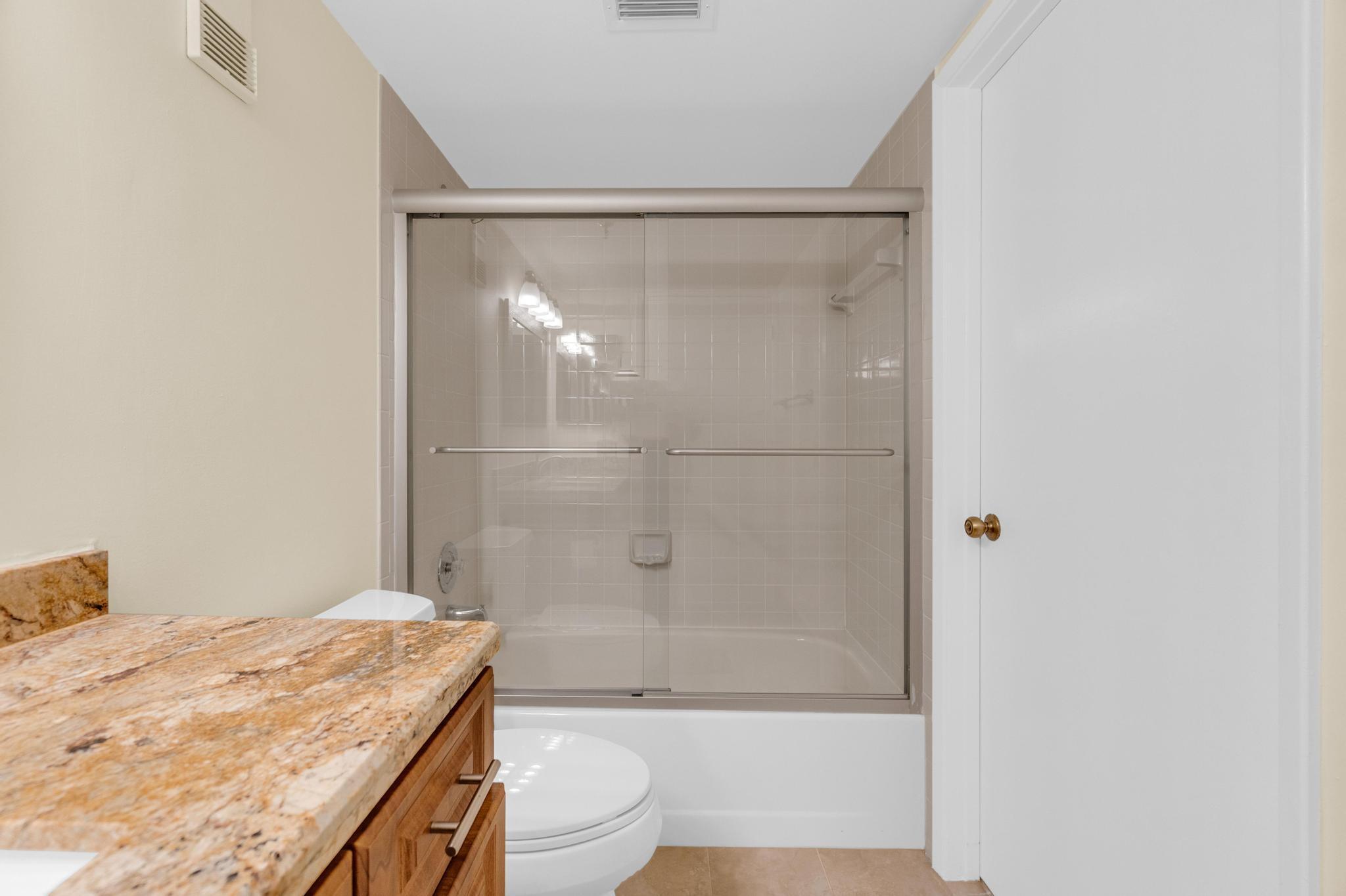 HUNTINGTON LAKES SEC FIVE - Residential