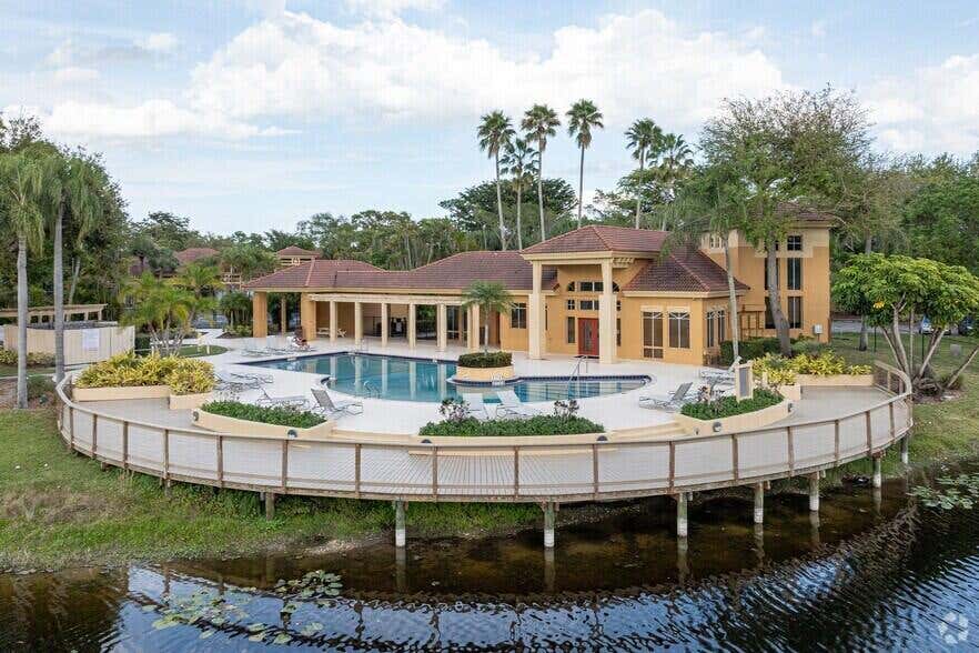 Photo of 4823 Via Palm Lakes #1322, West Palm Beach, FL 33417 (MLS # B26038090)