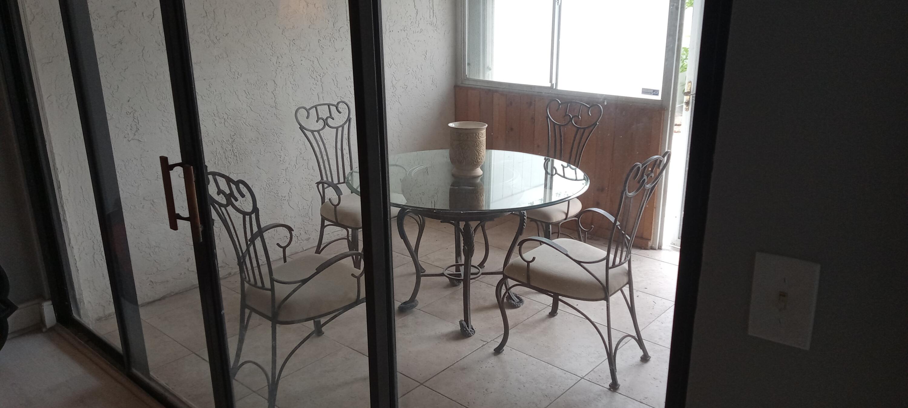 LAKESIDE GREEN 8 - Residential