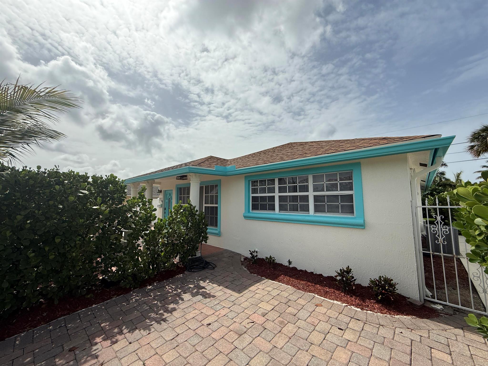 951 Green Street