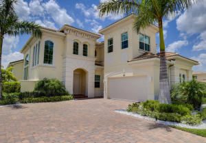 JUPITER COUNTRY CLUB - Residential