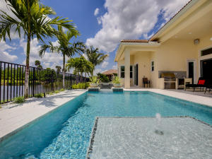 JUPITER COUNTRY CLUB - Residential