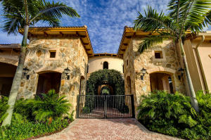 JUPITER COUNTRY CLUB - Residential