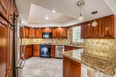 Tiny photo for 4338 Hazel Avenue #A, Palm Beach Gardens, FL 33410 (MLS # B26054407)