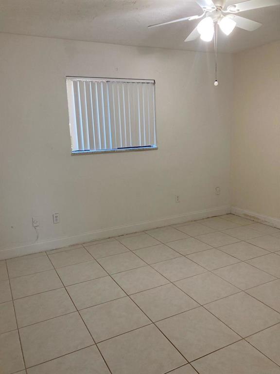 SOUTH SHORE 1 OF WELLINGTON - Residential Lease