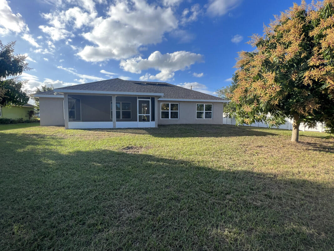 PORT ST LUCIE SECTION 20 - Residential