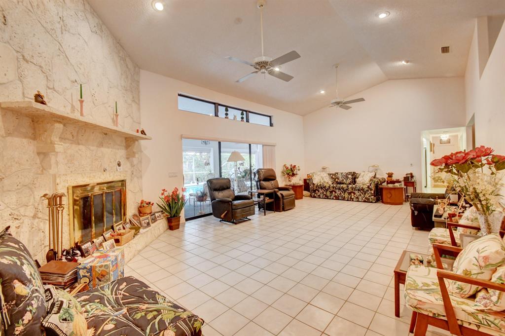 PINE TREE GOLF CLUB - Residential