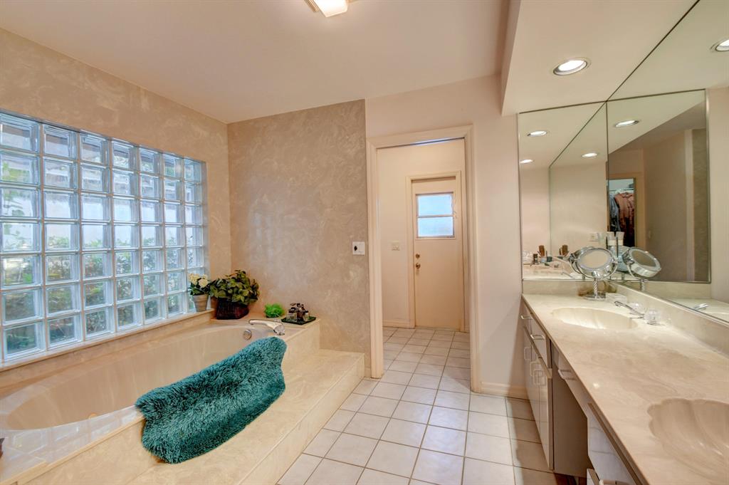 PINE TREE GOLF CLUB - Residential